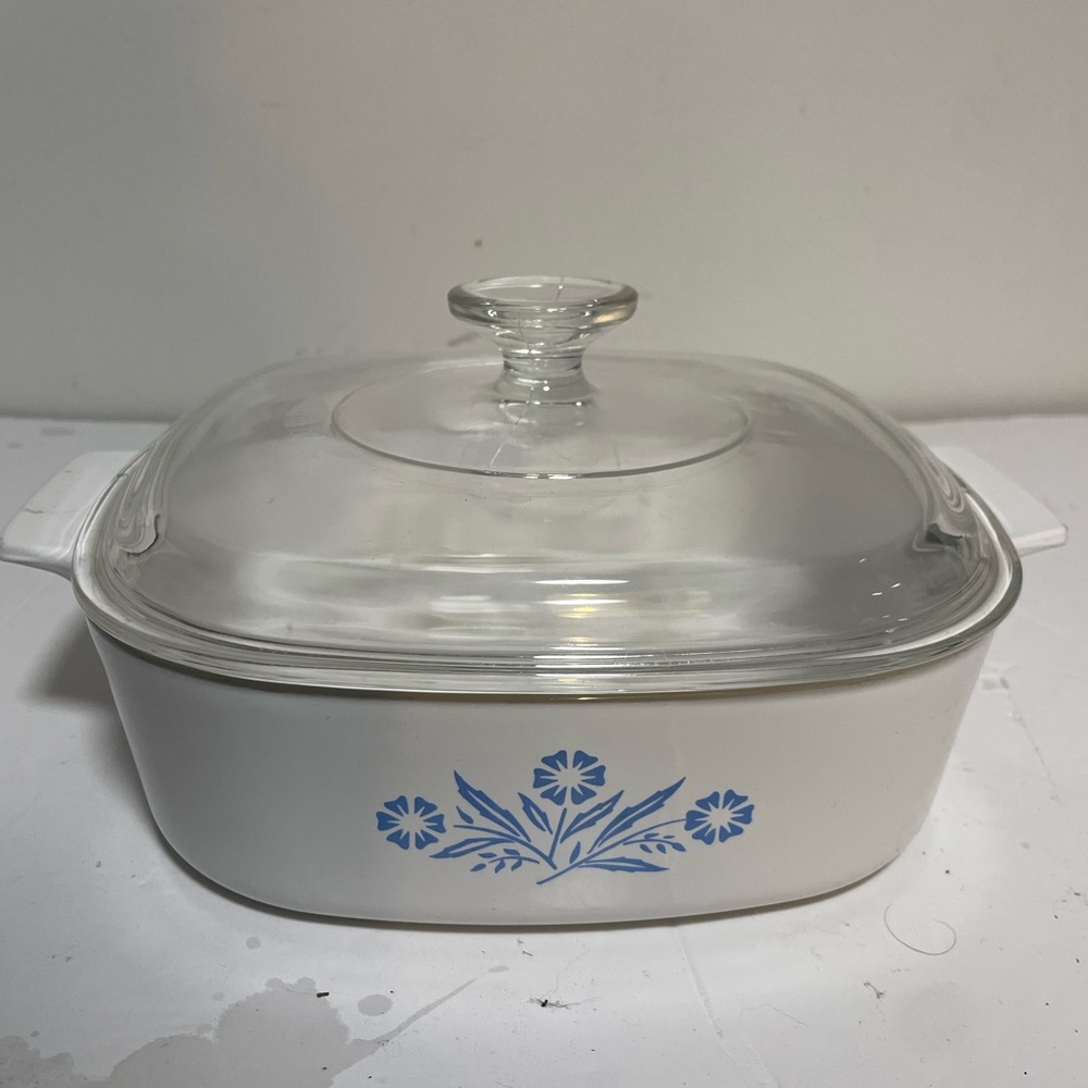 Vintage Corning Ware Blue Cornflower 1.5L Casserole Dish w Pyrex Lid – Canada